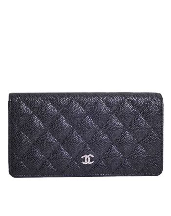 Chanel Quilted Bi-fold Wallet in Caviar Black